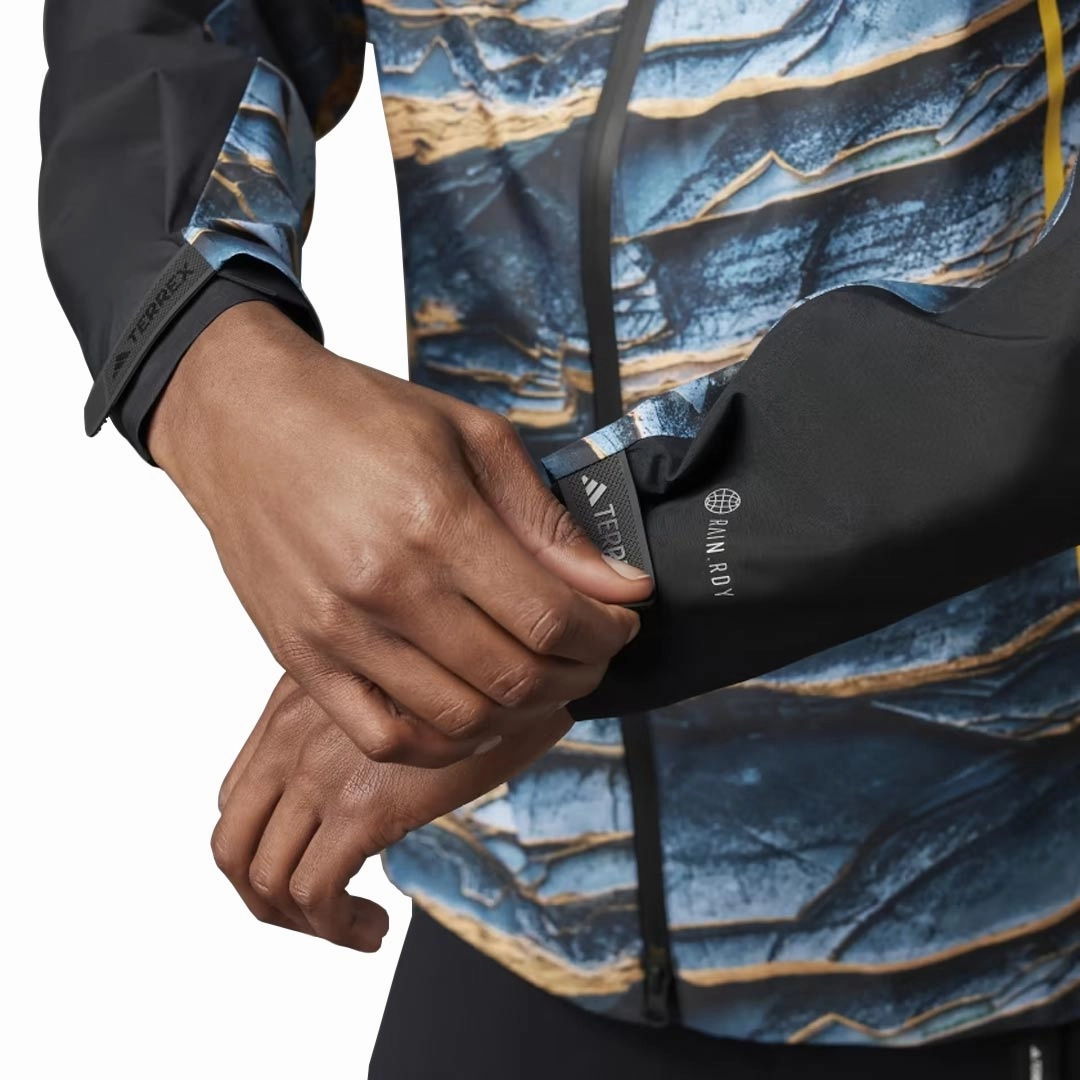 adidas - Men's National Geographic RAIN.RDY Jacket (IC1979)