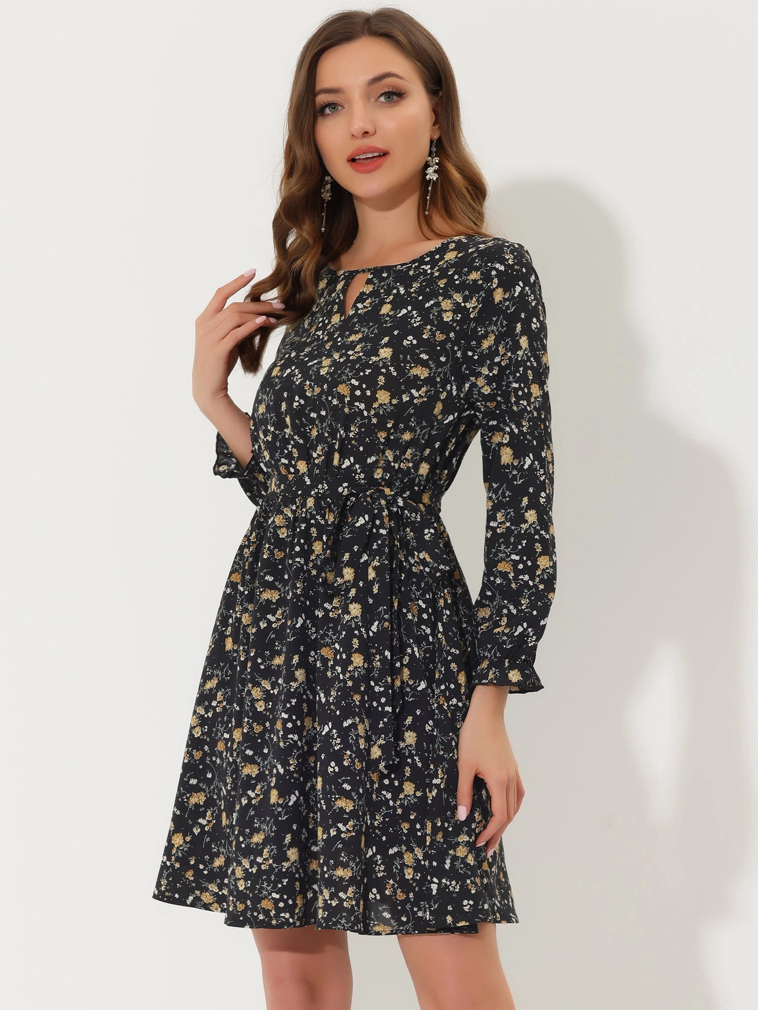 Ditsy Floral Keyhole Round Neck Elastic Tie Waist Long Sleeve Dress