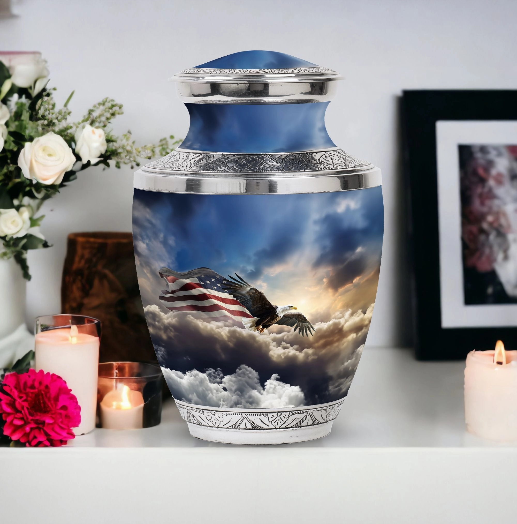 Eagle Eternal Rest Memorial Urn - Commemorating Lasting Memories