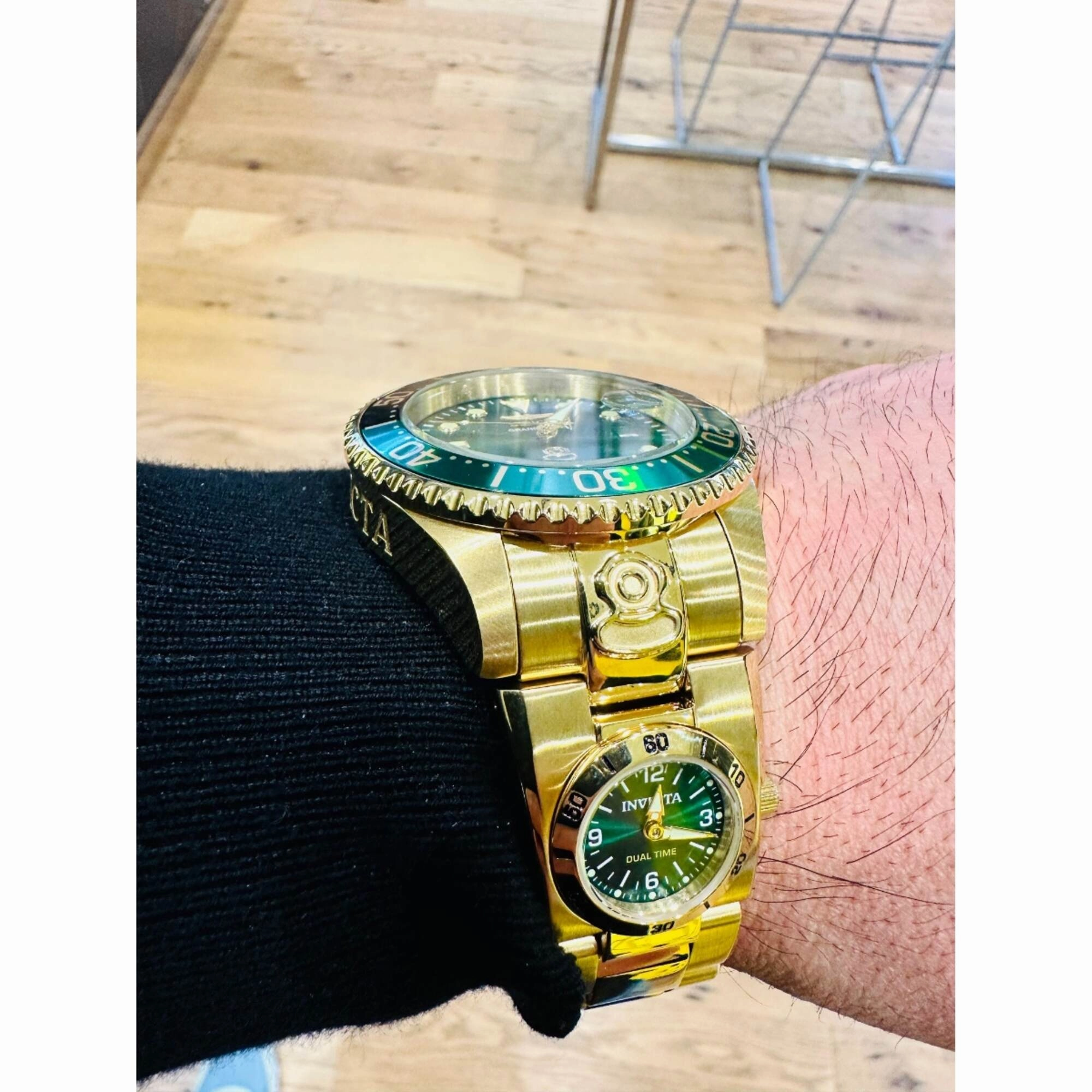 Invicta Men's Watch - Pro Diver Dual Time Automatic Green Dial Bracelet | 45818