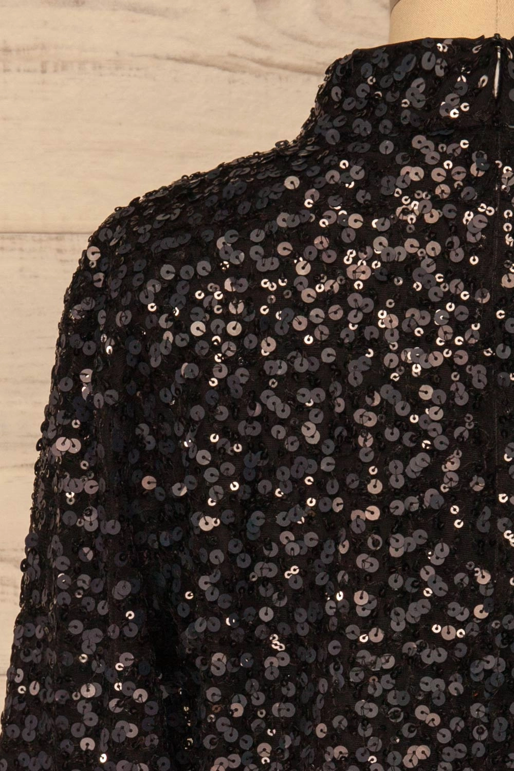 Paredes | Black Sequins Top