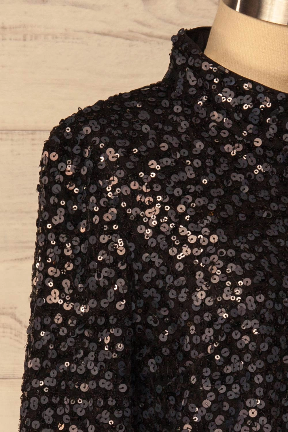 Paredes | Black Sequins Top