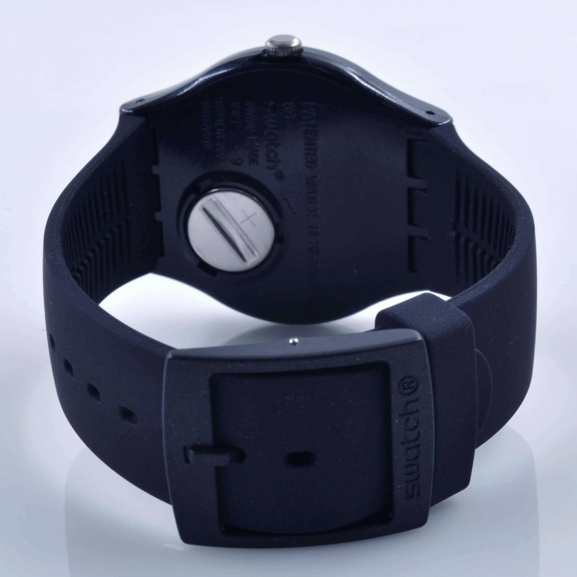 Swatch Men's Watch - Worldhood Naitbayang Swiss Quartz Dark Blue Dial Strap | SUON136